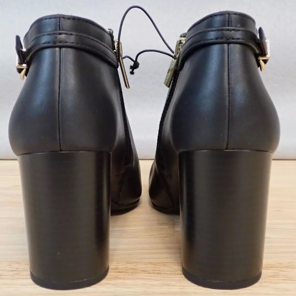 Vince Camuto COORIN Ankle Booties Chunky 3.5" Heels Black Gold Womens Size 8.5 M - Picture 8 of 11